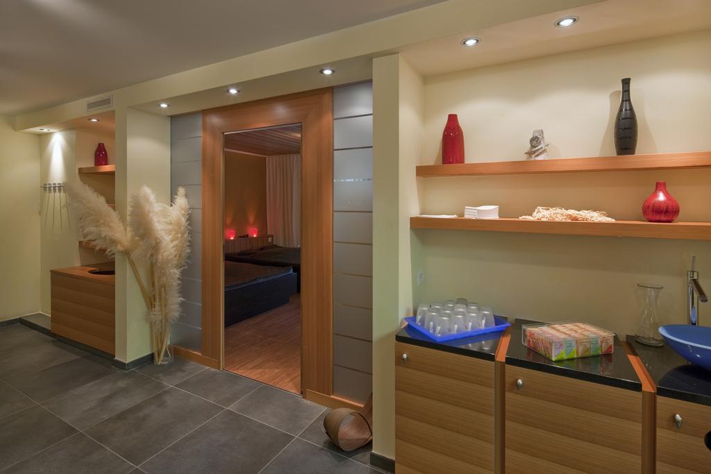 Hotel Metropol 萨斯费 外观 照片