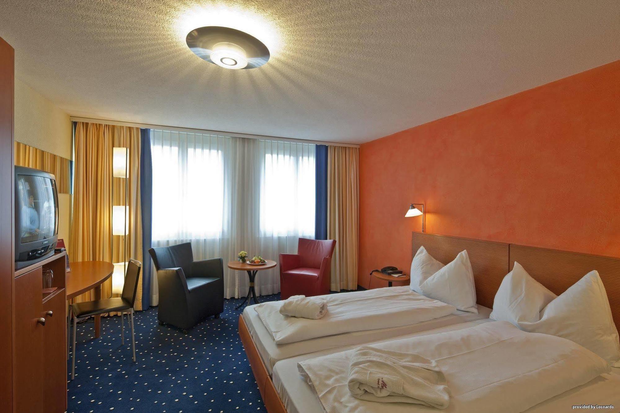 Hotel Metropol 萨斯费 外观 照片